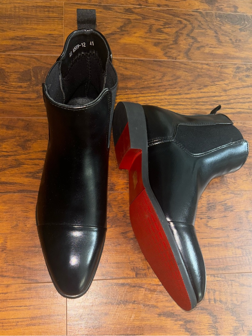 Luxury Red Bottom Black Leather Chelsea Boots Cap Pointed Toe Boot with Red Sole